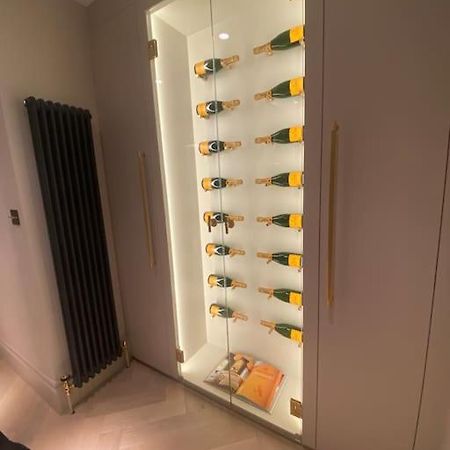 Luxury Georgian Apartment - 5 Minute Walk To Spa Бат Экстерьер фото